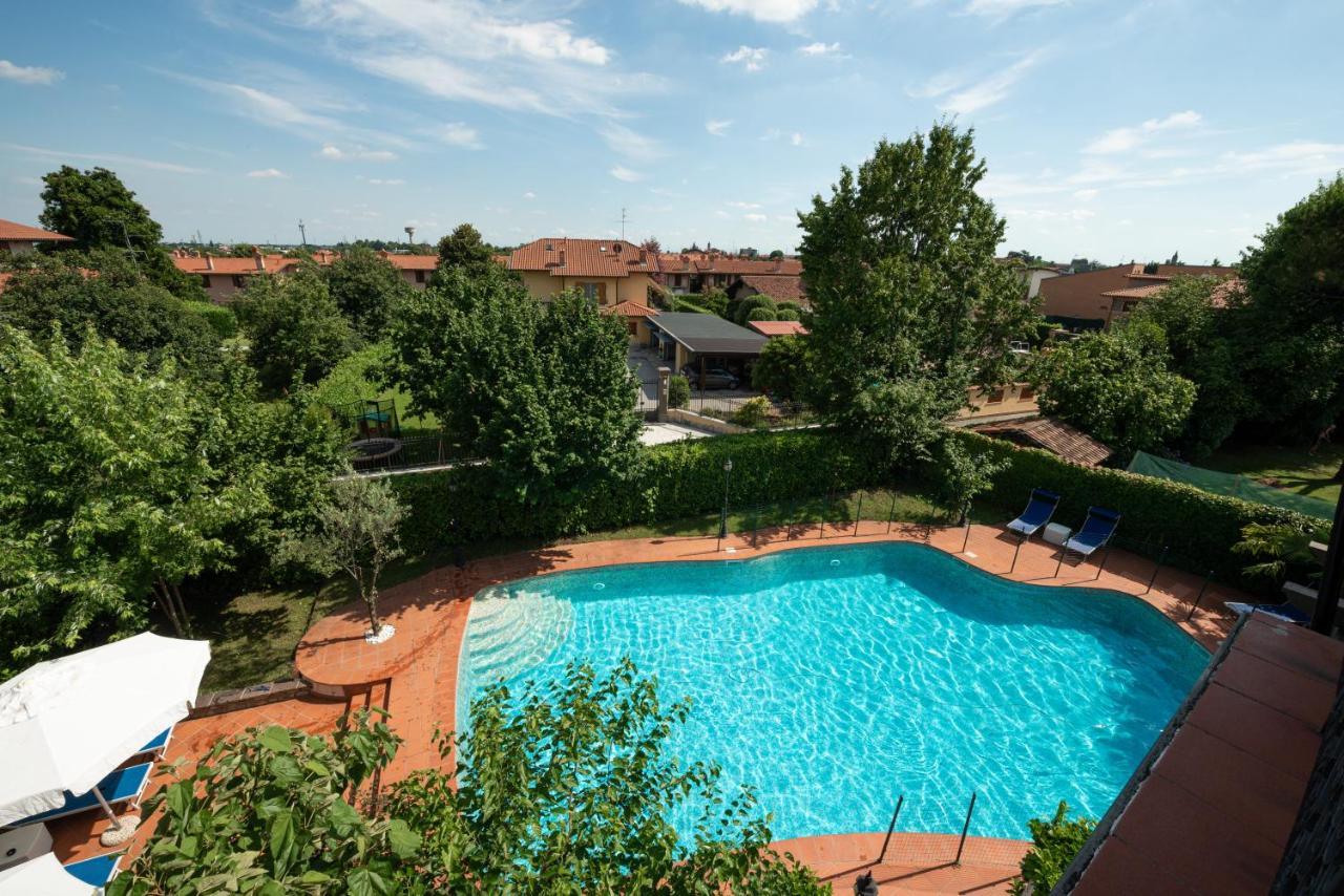 B&B Family First Capriate San Gervasio Exterior foto
