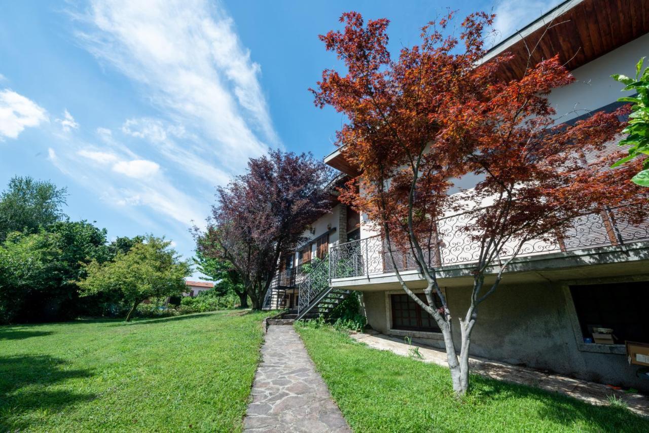 B&B Family First Capriate San Gervasio Exterior foto