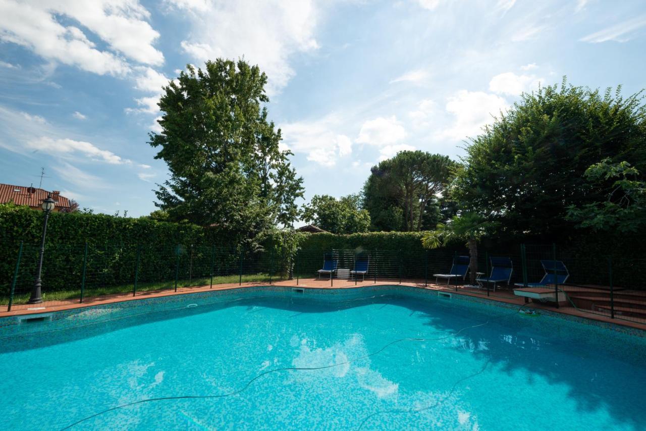 B&B Family First Capriate San Gervasio Exterior foto