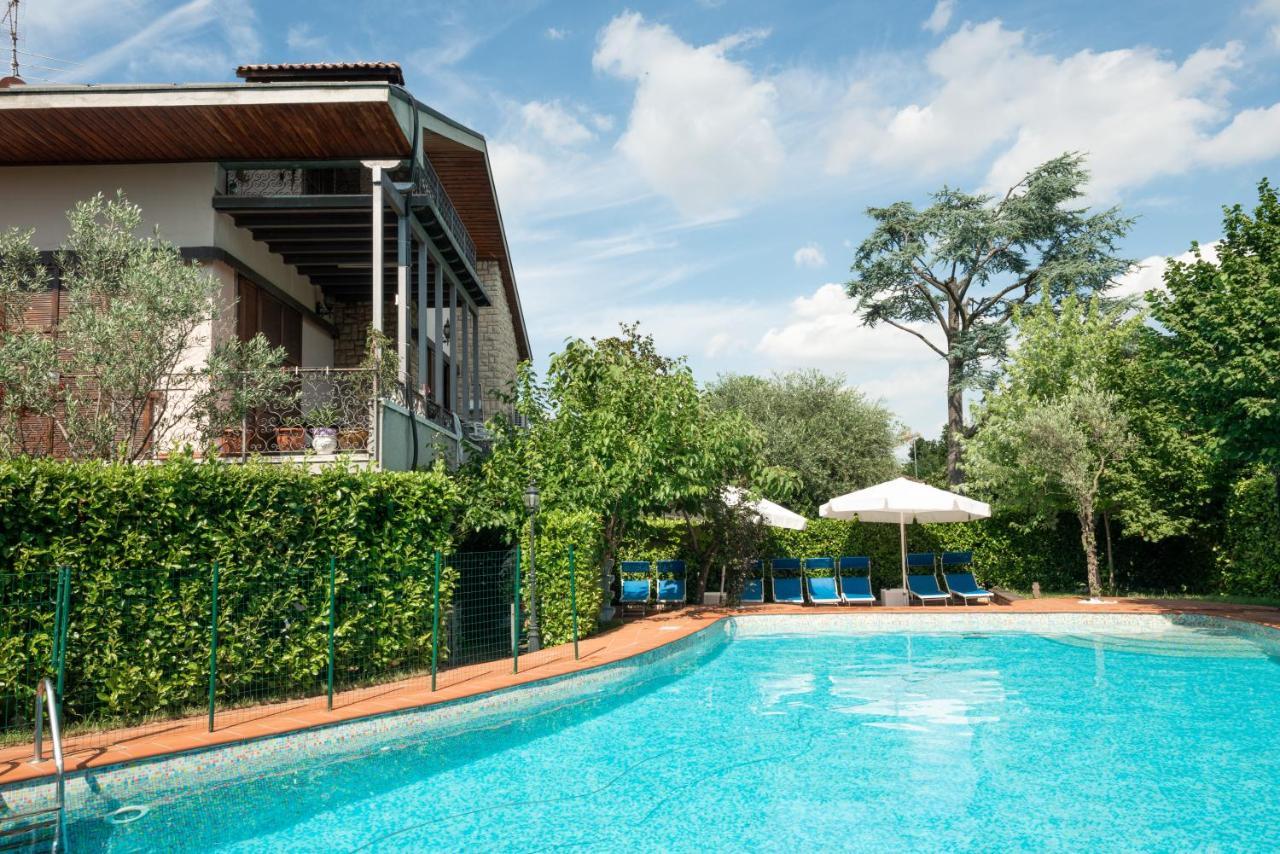 B&B Family First Capriate San Gervasio Exterior foto
