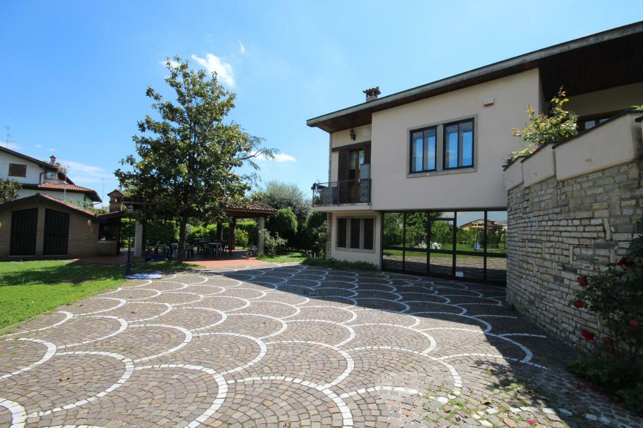 B&B Family First Capriate San Gervasio Exterior foto