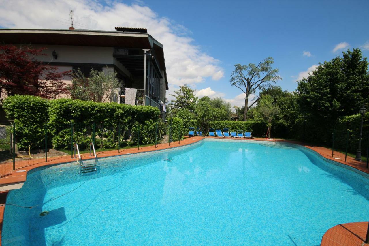 B&B Family First Capriate San Gervasio Exterior foto