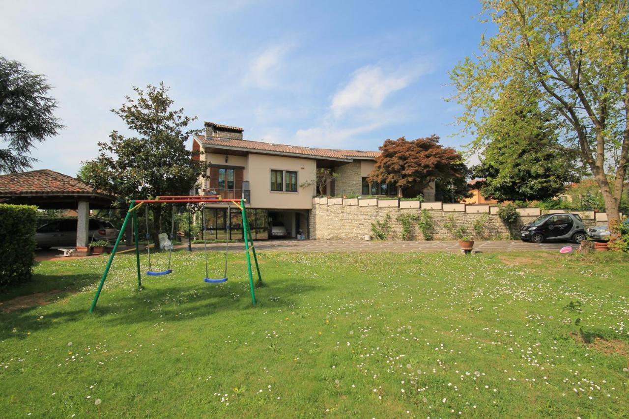 B&B Family First Capriate San Gervasio Exterior foto